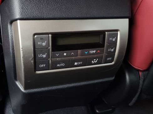 Used 2023 Lexus GX 460 Premium image 12