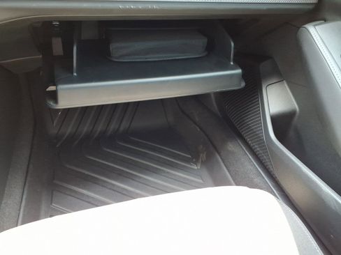 Used 2025 Honda Accord Sport image 15