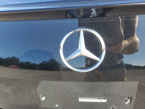 Used 2022 Mercedes-Benz C 300 Sedan w/ Pinnacle Trim Package image 41