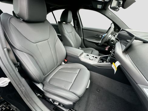 New 2026 BMW 330i Sedan w/ Convenience Package RWD image 23