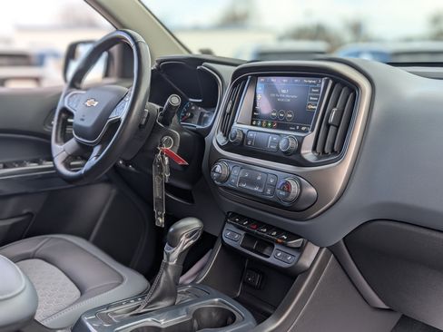 Used 2022 Chevrolet Colorado Z71 image 44