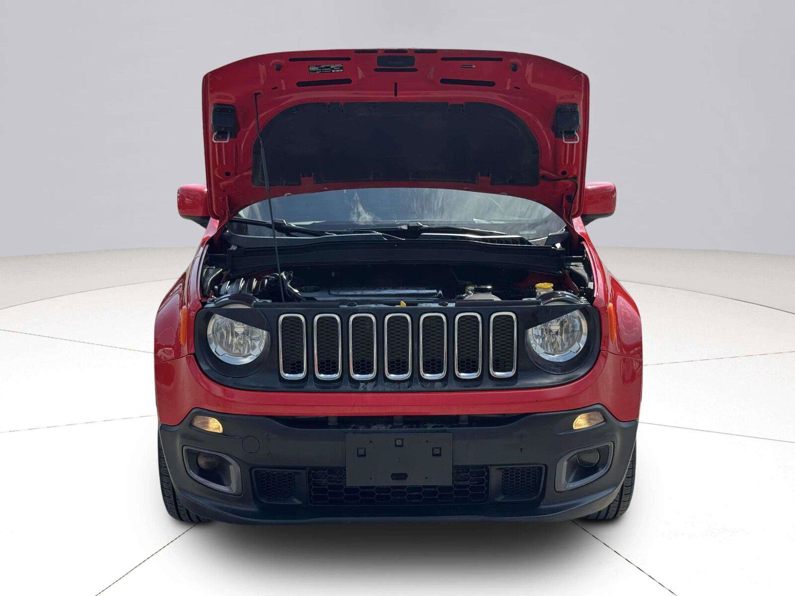 Used 2015 Jeep Renegade Latitude w/ Popular Equipment Group FWD image 60