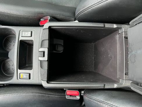 Used 2016 Nissan Rogue SL w/ SL Premium Package image 29