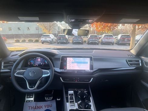 New 2026 Volkswagen Atlas Cross Sport SEL Premium R-Line image 30