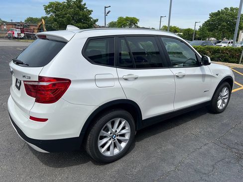 Used 2017 BMW X3 sDrive28i RWD image 7