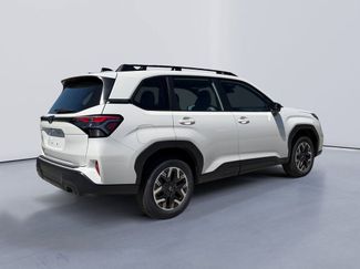 New 2026 Subaru Forester AWD/4WD video 3