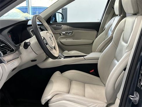 Certified 2024 Volvo XC90 T8 Ultimate w/ Protection Package image 10