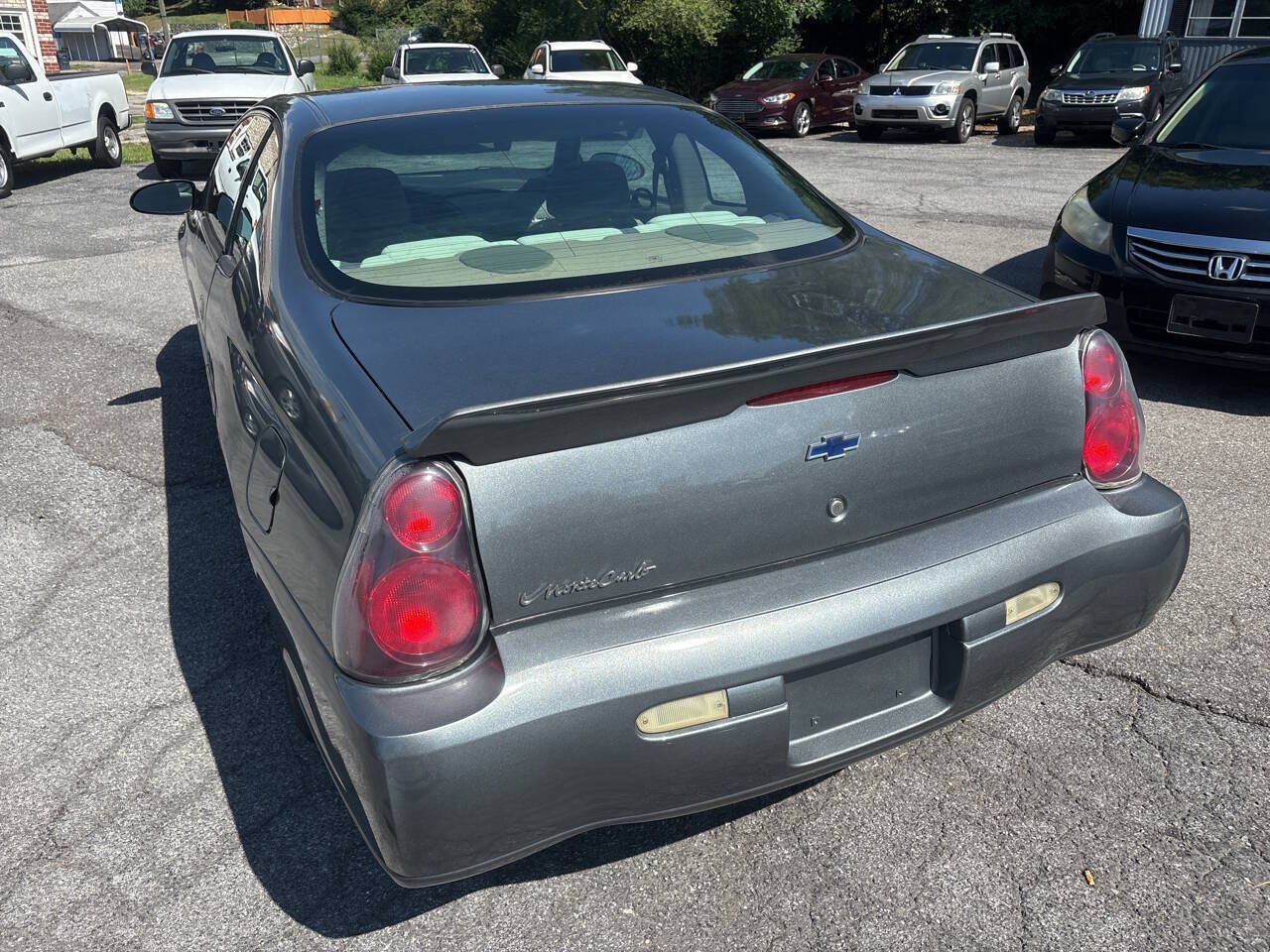 Used 2004 Chevrolet Monte Carlo LS w/ Preferred Equipment Group FWD image 3