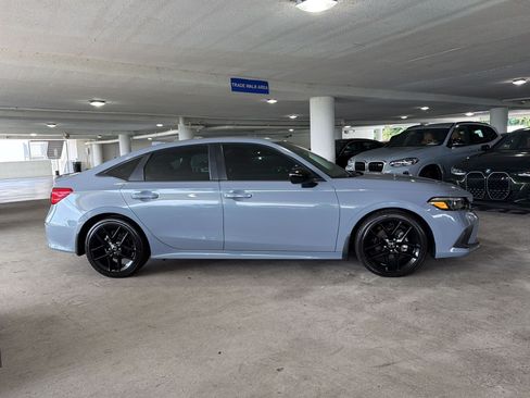 Used 2024 Honda Civic Sport image 7