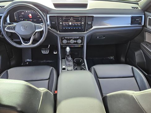 Used 2022 Volkswagen Atlas Cross Sport SEL R-Line w/ Cross Sport MDO Package image 13