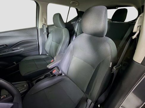 Used 2024 Nissan Kicks S image 13