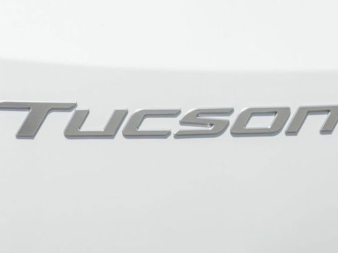 Used 2026 Hyundai Tucson Limited AWD/4WD image 6