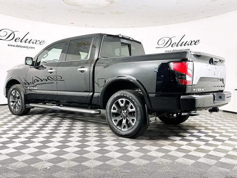 Used 2023 Nissan Titan Platinum Reserve w/ Moonroof Package image 4