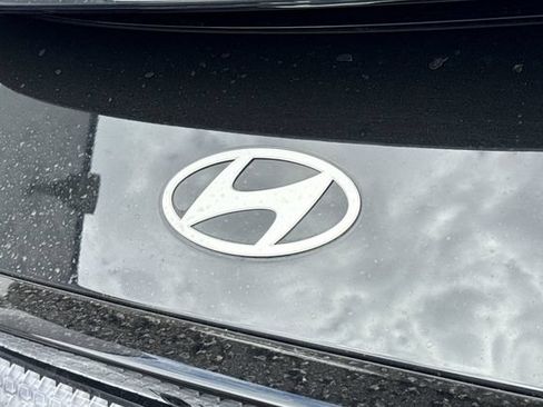 Used 2024 Hyundai Ioniq 6 SEL RWD image 6