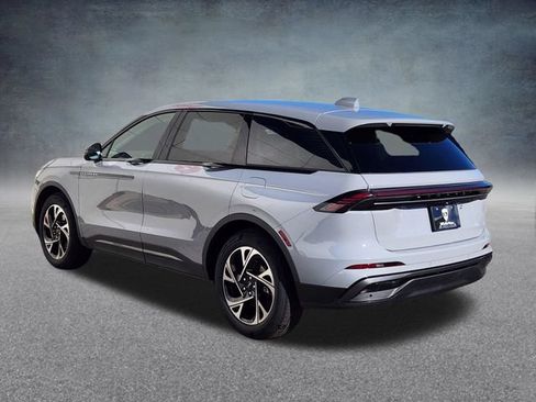 New 2026 Lincoln Nautilus Premier w/ Jet Appearance Package AWD/4WD image 5