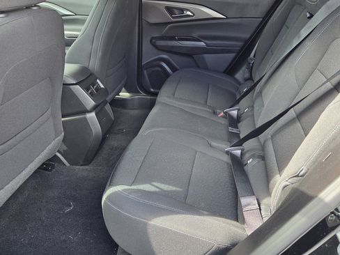 Used 2025 Chevrolet Equinox EV LT image 4