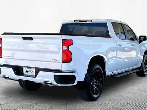 Used 2024 Chevrolet Silverado 1500 RST w/ Z71 Off-Road Package AWD/4WD image 5