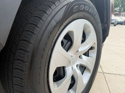 Used 2019 Toyota RAV4 LE w/ All Weather Liner Package AWD/4WD image 9