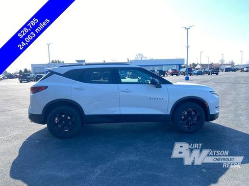 Used 2023 Chevrolet Blazer LT w/ Convenience Package image 8