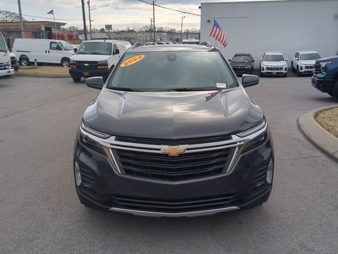 Used 2022 Chevrolet Equinox LT image 3