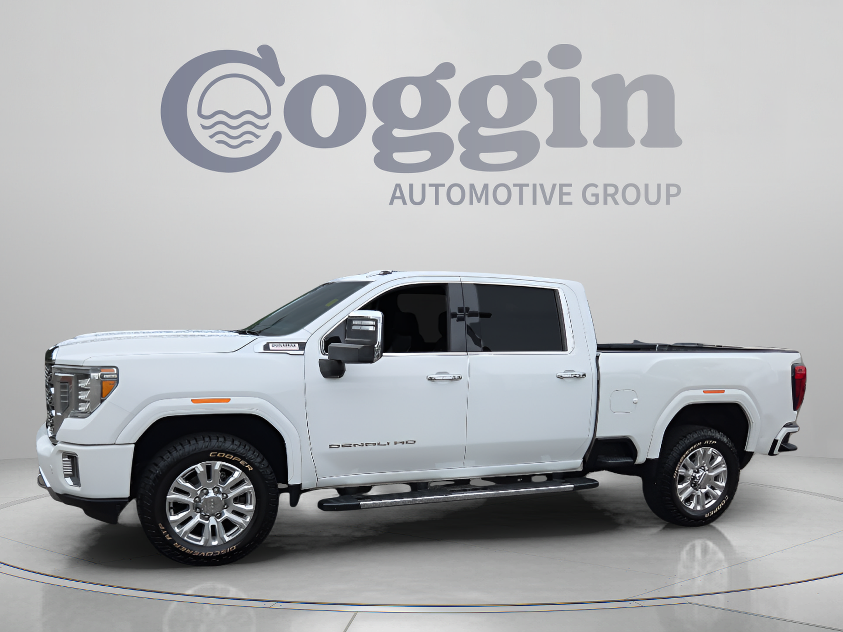 Certified 2020 GMC Sierra 3500 Denali w/ Denali Ultimate Package AWD/4WD image 1