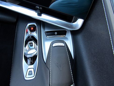 Used 2023 Chevrolet Corvette Stingray Coupe image 18