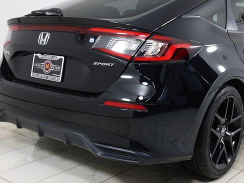 Used 2023 Honda Civic Sport image 19