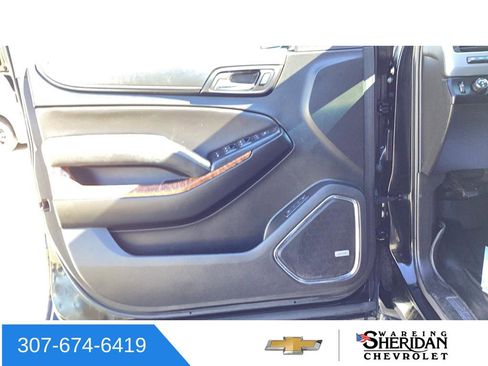 Used 2018 Chevrolet Suburban Premier AWD/4WD image 21