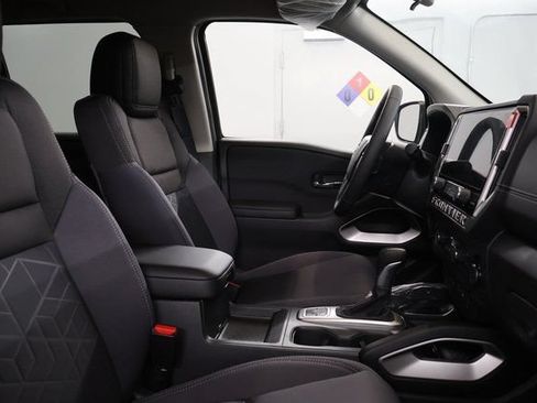 New 2026 Nissan Frontier SV w/ All-Weather Content Package AWD/4WD image 29