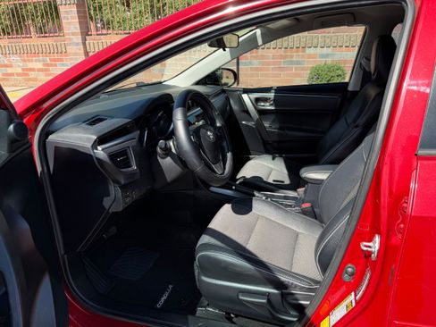 Used 2016 Toyota Corolla S FWD image 6