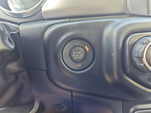 Used 2023 Jeep Wrangler Unlimited w/ Cold Weather Group AWD/4WD image 19