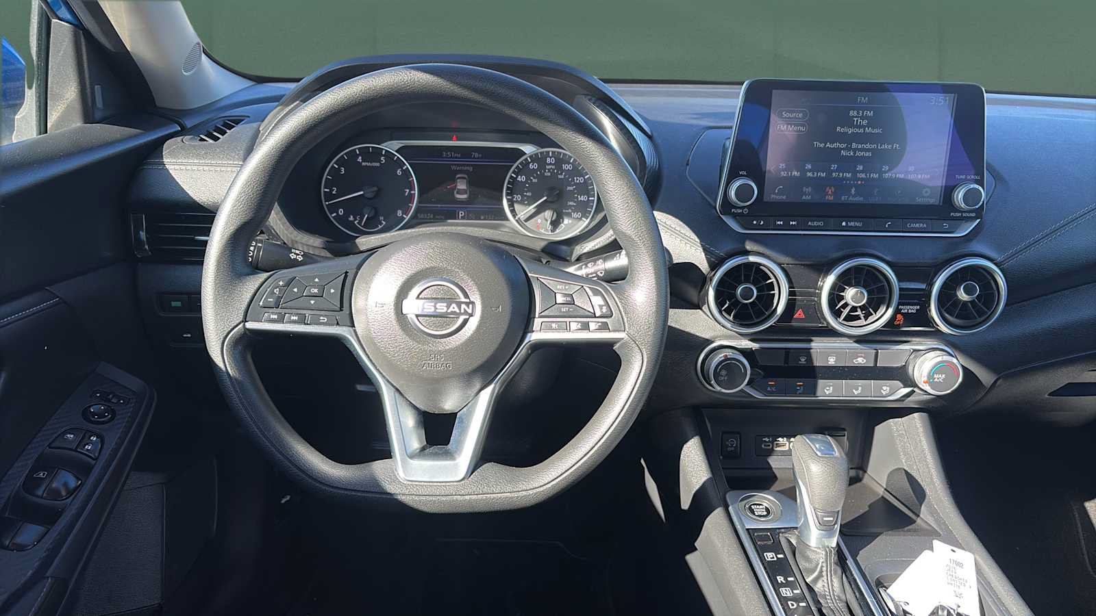 Used 2024 Nissan Sentra SV FWD image 20