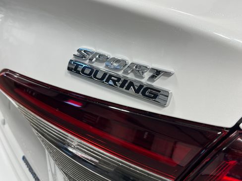 New 2026 Honda Civic Sport Touring image 7