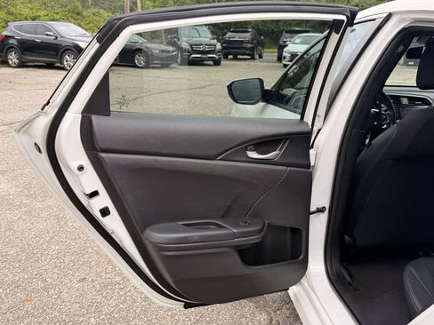 Used 2019 Honda Civic Sport image 13