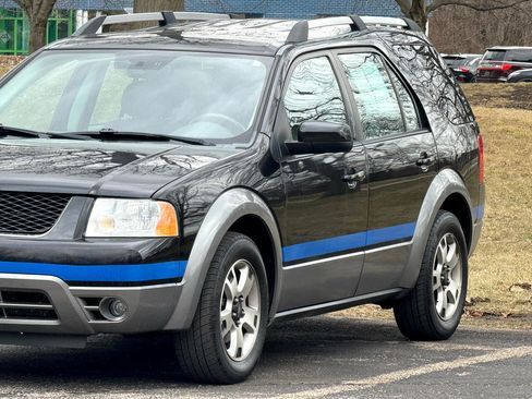 Used 2006 Ford Freestyle SEL image 19