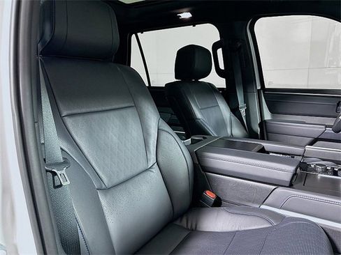 Used 2025 Toyota Sequoia Platinum image 30