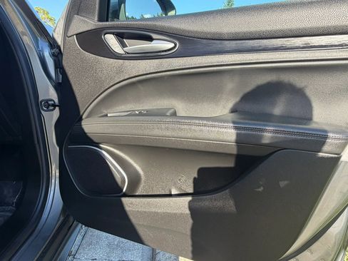 Used 2018 Alfa Romeo Stelvio AWD w/ Convenience Package image 33