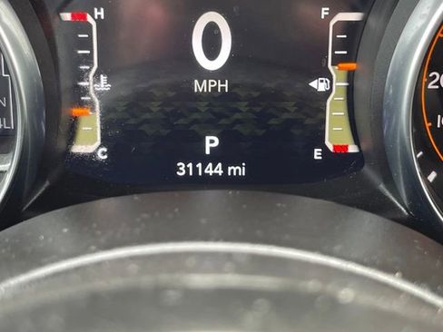 Used 2023 Jeep Gladiator Willys image 16