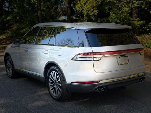 Used 2021 Lincoln Aviator Reserve w/ Equipment Group 201A image 14