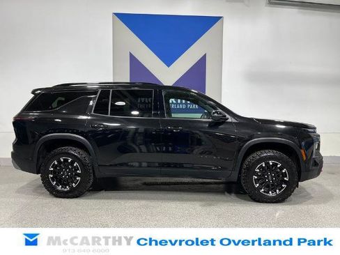 Used 2024 Chevrolet Traverse Z71 w/ Enhanced Driving Package AWD/4WD image 4