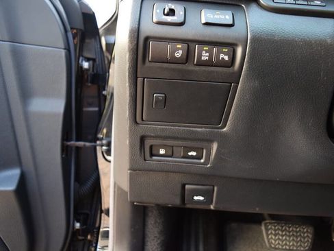 Used 2013 Lexus LS 460 AWD w/ Comfort Pkg image 72