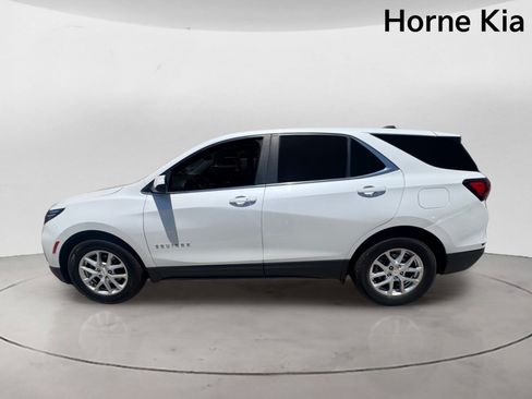 Used 2024 Chevrolet Equinox LT FWD image 6