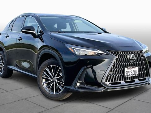 Used 2025 Lexus NX 350h AWD w/ Premium Package image 2