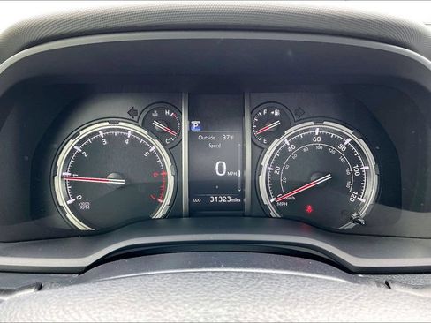 Used 2024 Toyota 4Runner Limited RWD image 12