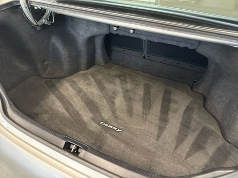 Used 2012 Toyota Camry SE w/ Leather Pkg FWD image 45