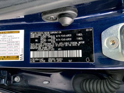Used 2024 Toyota 4Runner Limited RWD image 34