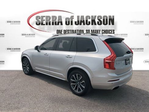 Used 2016 Volvo XC90 T6 Momentum AWD/4WD image 6
