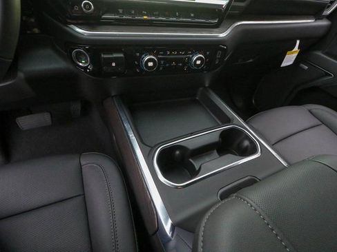 New 2026 GMC Sierra 3500 SLT w/ SLT Premium Package image 20