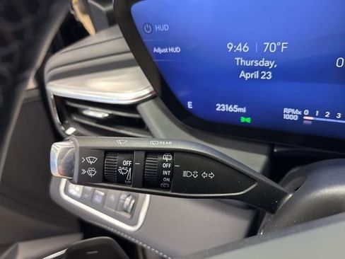 Used 2025 Buick Enclave Avenir w/ Super Cruise Package AWD/4WD image 37