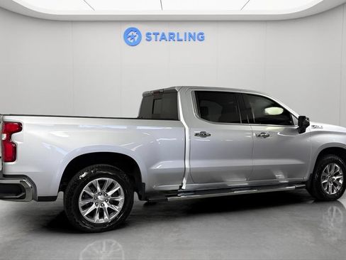 Used 2021 Chevrolet Silverado 1500 LTZ w/ LTZ Premium Package AWD/4WD image 11